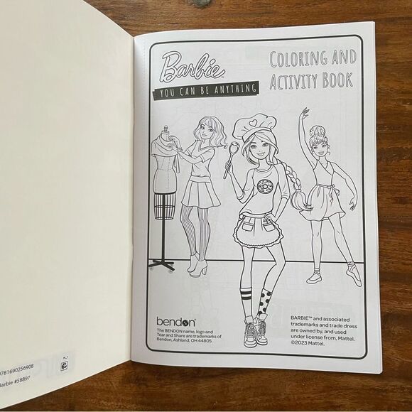 Bundle of 3 Crayola/ Barbie/ Paw Patrol Coloring Books NEW - Picture 11 of 16